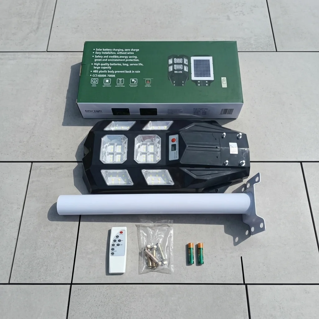200W Solar Street Light with Motion Sensor & Remote